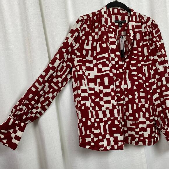 Banana Republic Red Cranberry Long Volume Sleeve Blouse Sz.M NWT - Picture 7 of 13